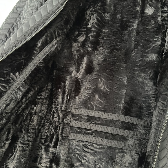 Jacket - Picture 8 of 10